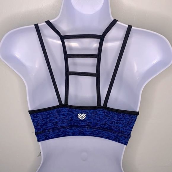 NEW...Black and Blue sports bra from Forever21 size XS (extra small) - Picture 2 of 4